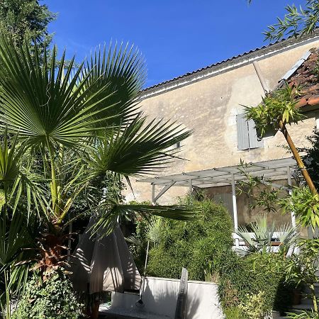 Chambre paisible dans une ancienne bâtisse rénovée Issigeac Exterior foto